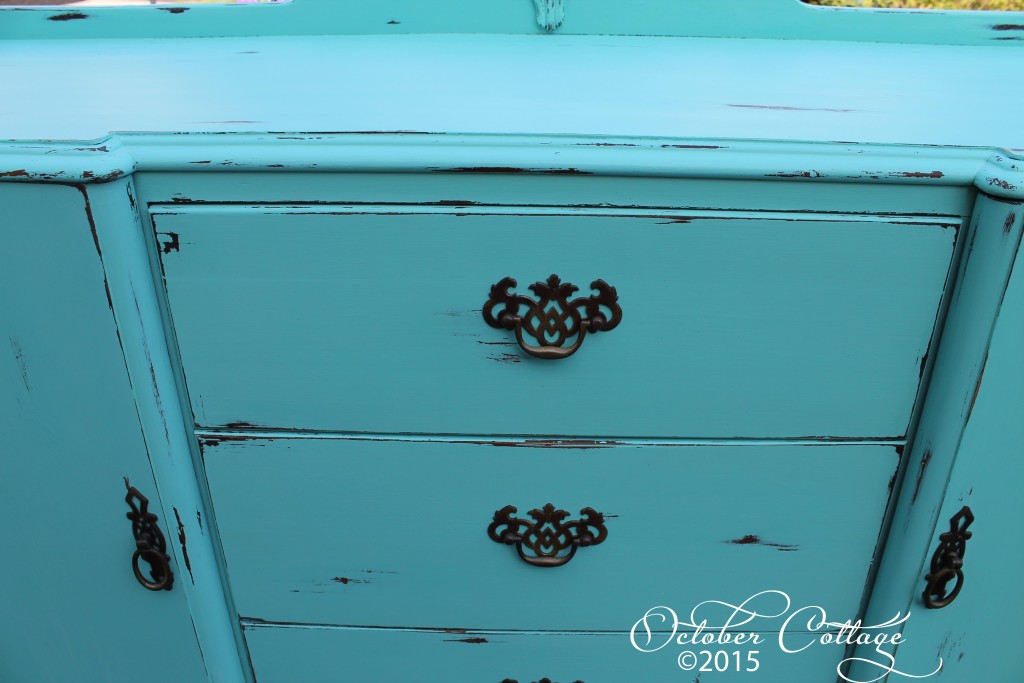 Erica dresser Tiffany blue detail IMG_2155